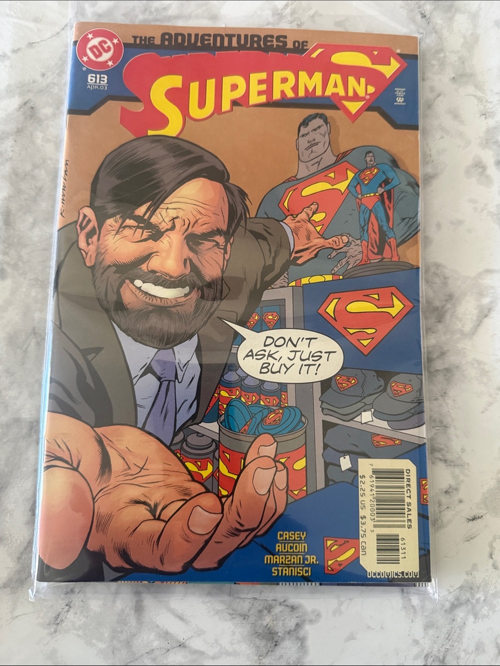 bundle of 5 comic books Superman